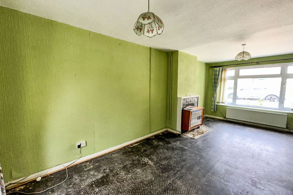 Property photo 3 of 20 5 Apley Way, Witney, Oxfordshire, Ox28 5Bj