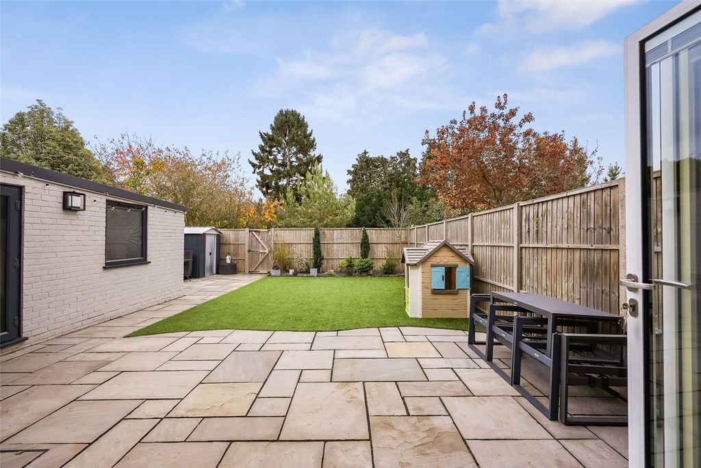 Property photo 2 of 18 Picture No. 31