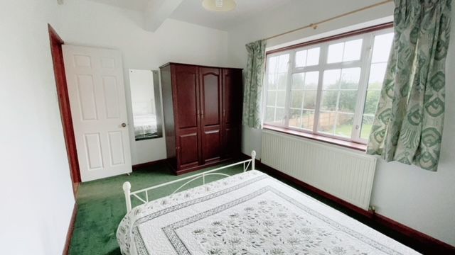 Property photo 2 of 3