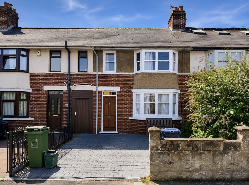 Property photo 1 of 8 Img 0680