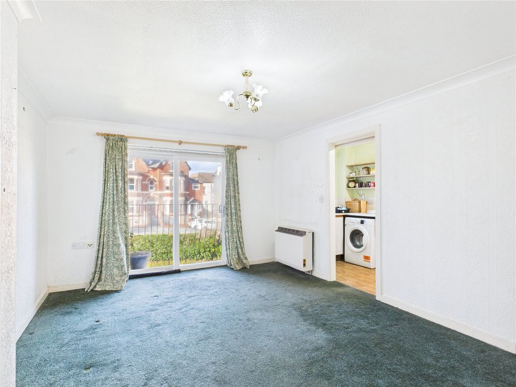 Property photo 2 of 11 Picture No. 05