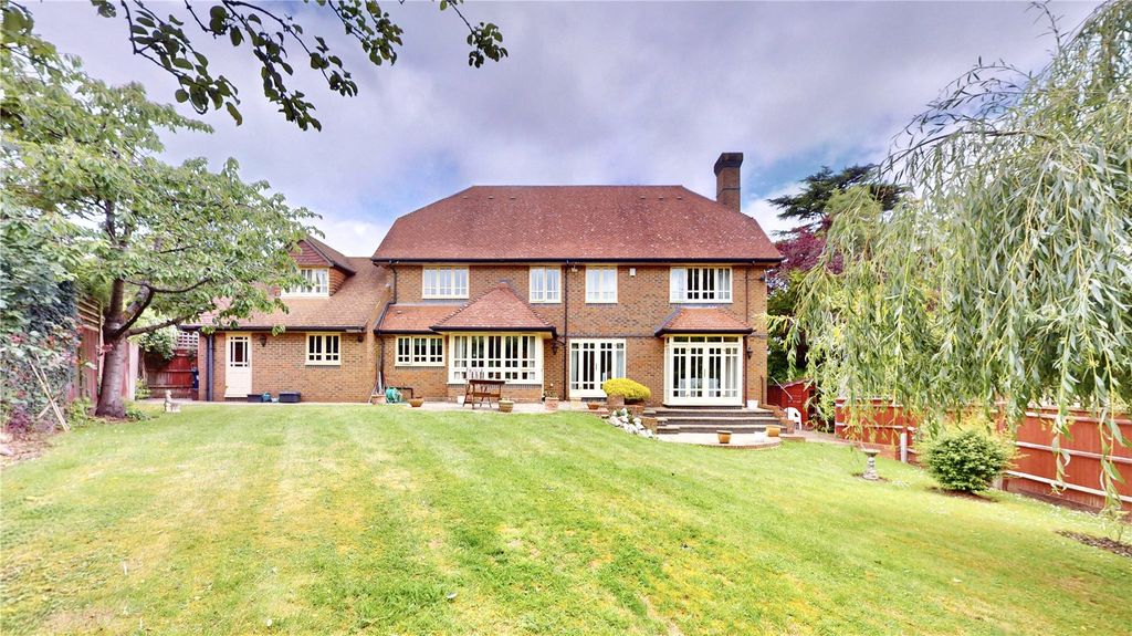 Property photo 1 of 35 Picture No. 10