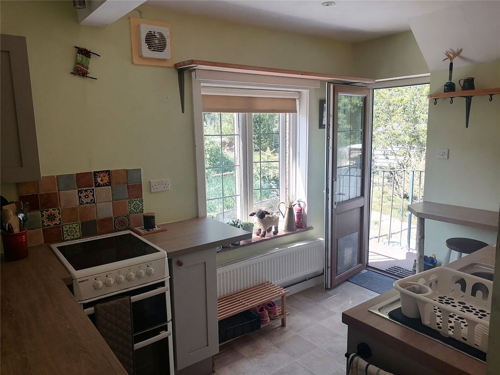 Property photo 3 of 10 Picture No. 07