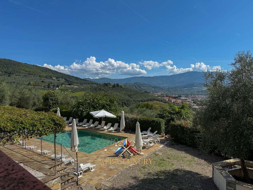 Property photo 3 of 43