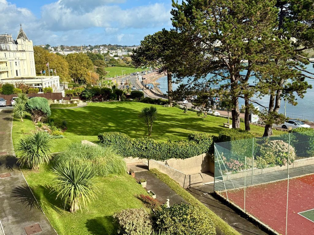 Property photo 3 of 25