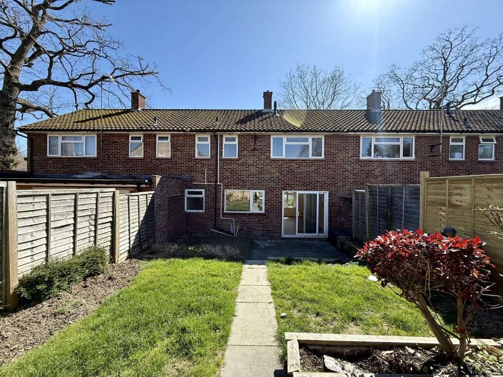 Property photo 3 of 19 Garden