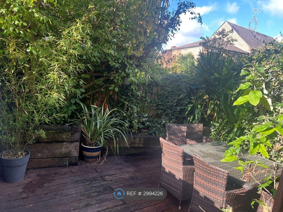 Property photo 3 of 9 Private Garden