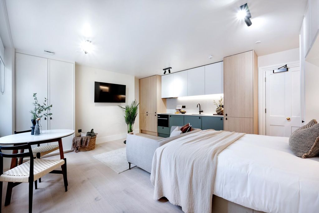 Property photo 1 of 13 F1 (6).Jpg