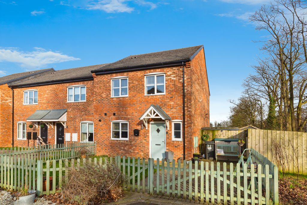 Property photo 1 of 16 Photography