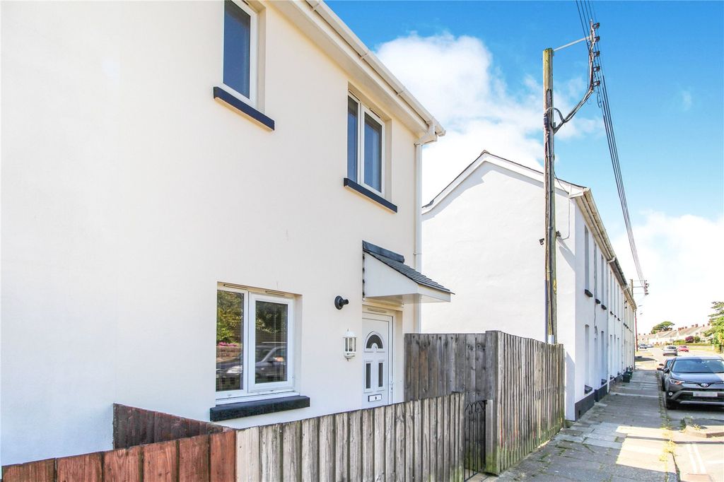 Property photo 1 of 9 Picture No. 10