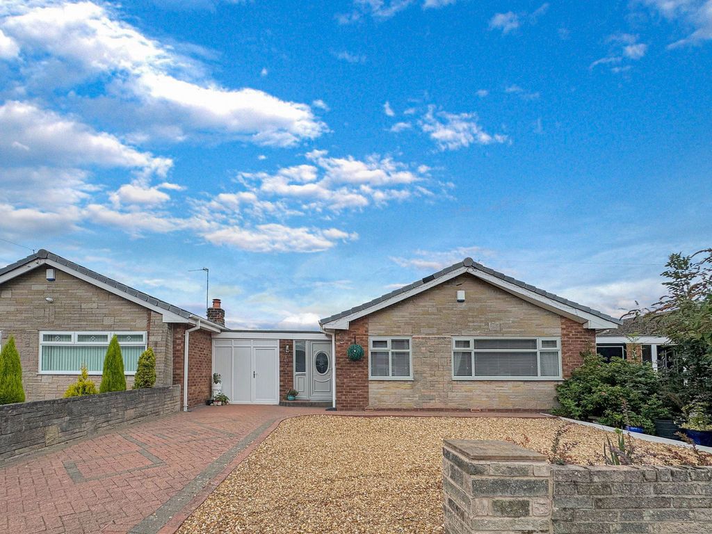 Property photo 1 of 27