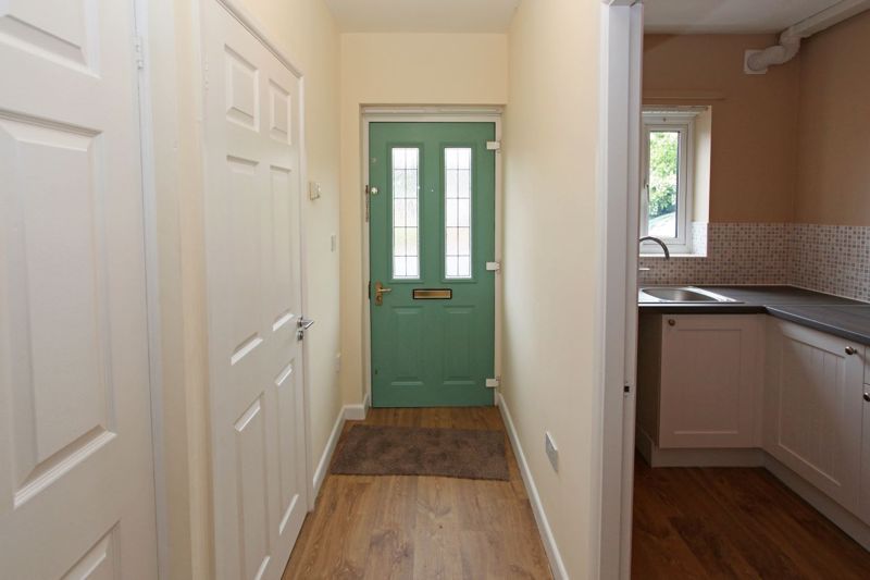 Property photo 3 of 14 Photo 6