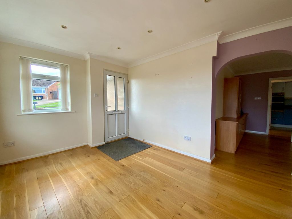 Property photo 3 of 14 5543484