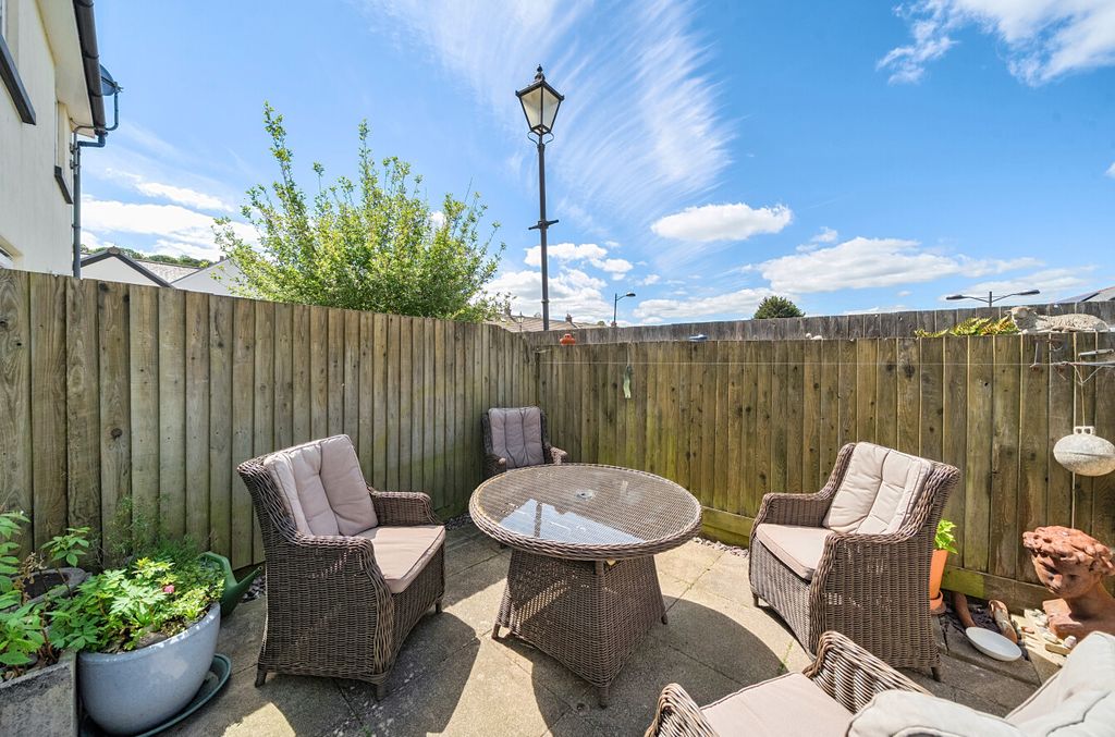 Property photo 2 of 18 1456867-3-6A03738...