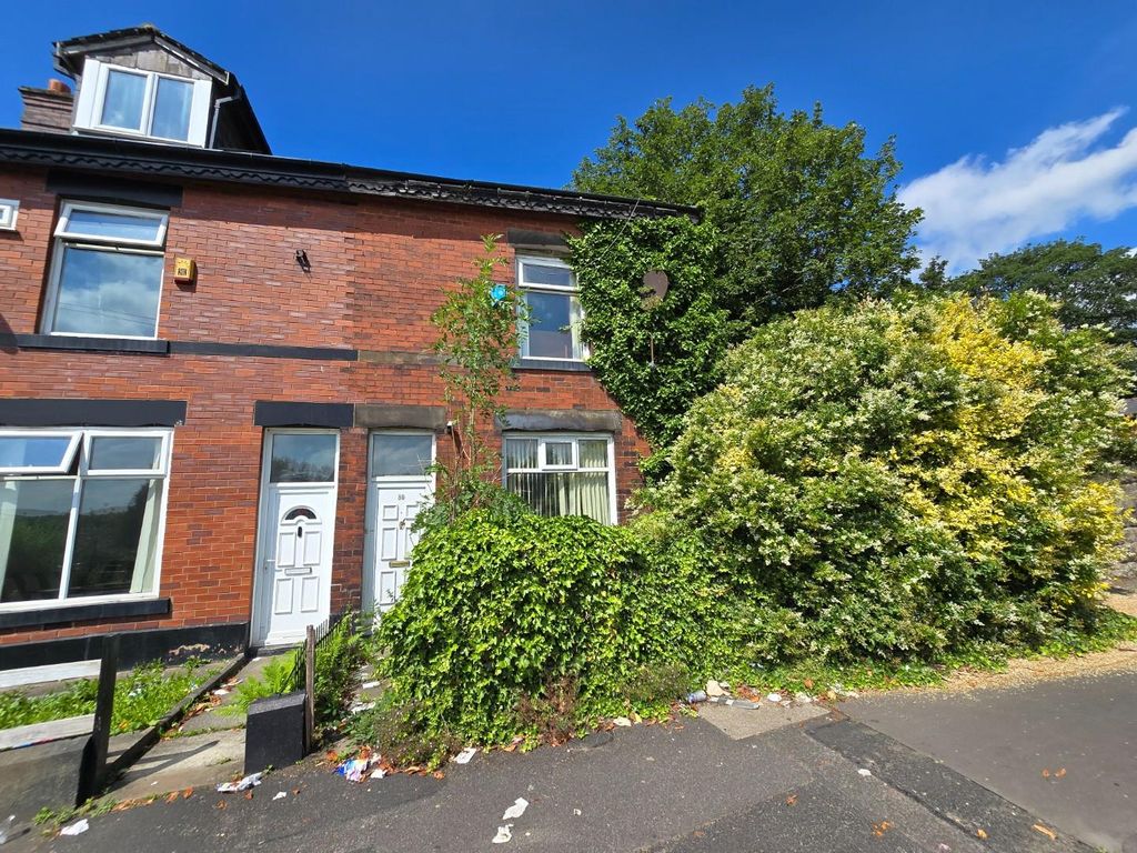 Property photo 1 of 11 Front