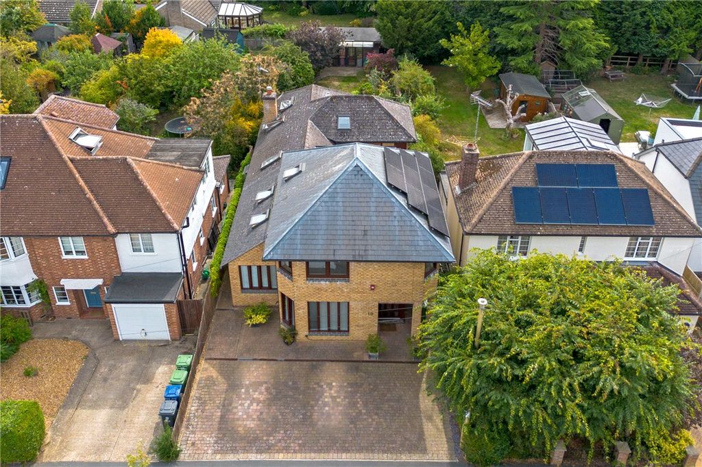 Property photo 2 of 16 Picture No. 02