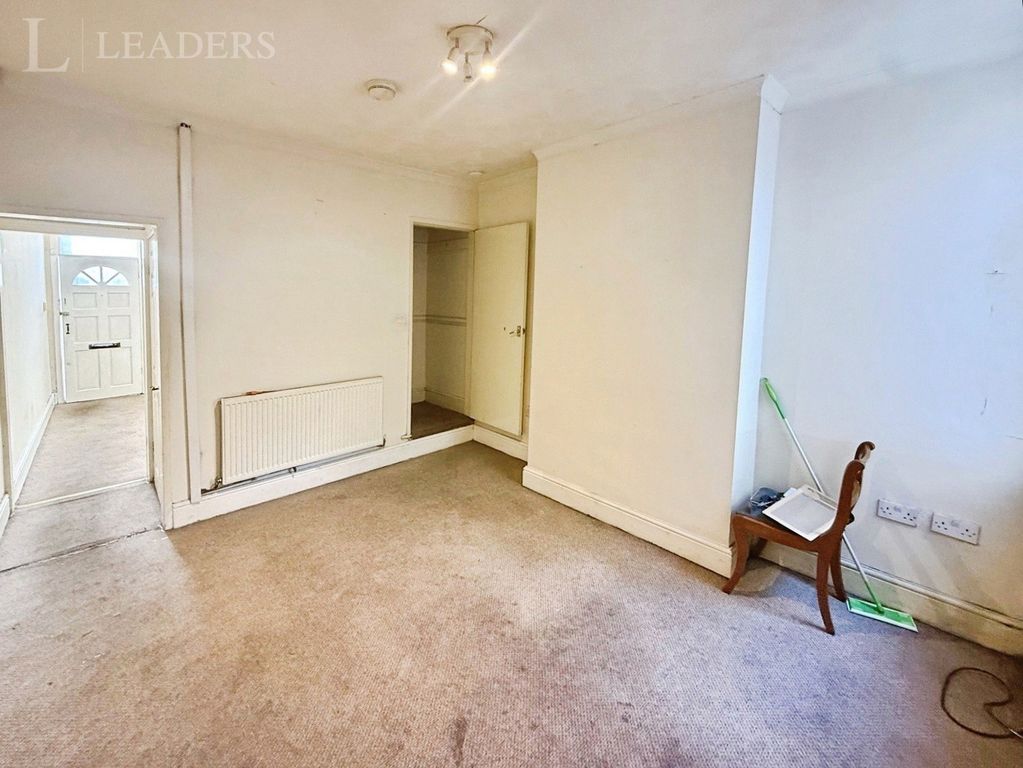 Property photo 2 of 11 Pbox-Img.Jpg