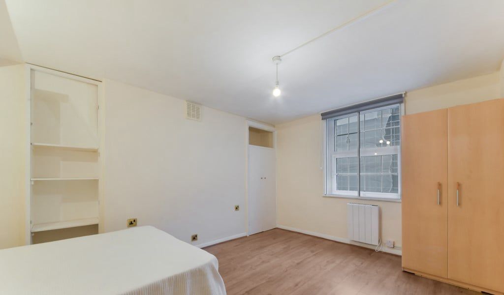 Property photo 3 of 4