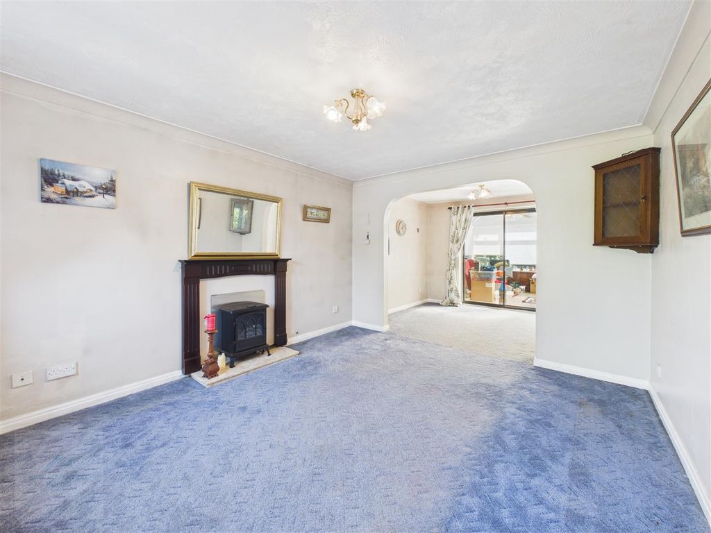 Property photo 2 of 29 Open Plan Living