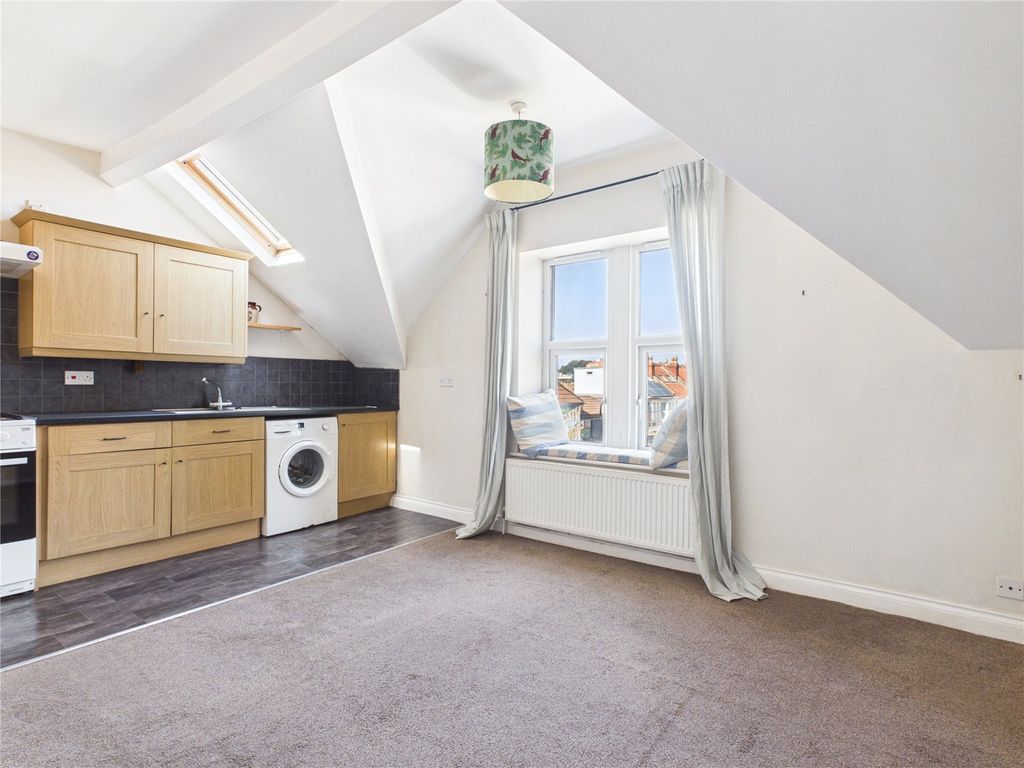 Property photo 1 of 13 Picture No. 08