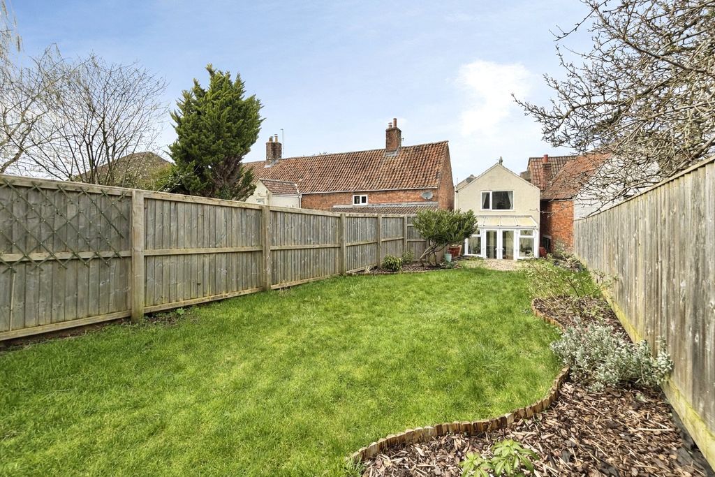 Property photo 1 of 31 Picture No. 67