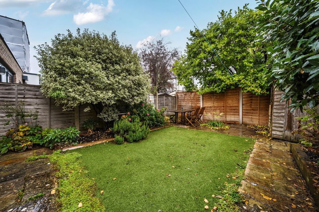 Property photo 2 of 13 5-6Ac62d05c2E14-1...