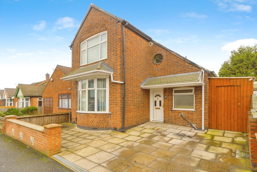 Property photo 2 of 15