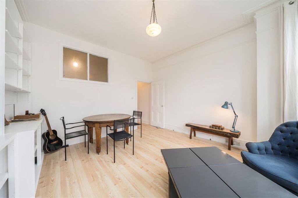 Property photo 3 of 7