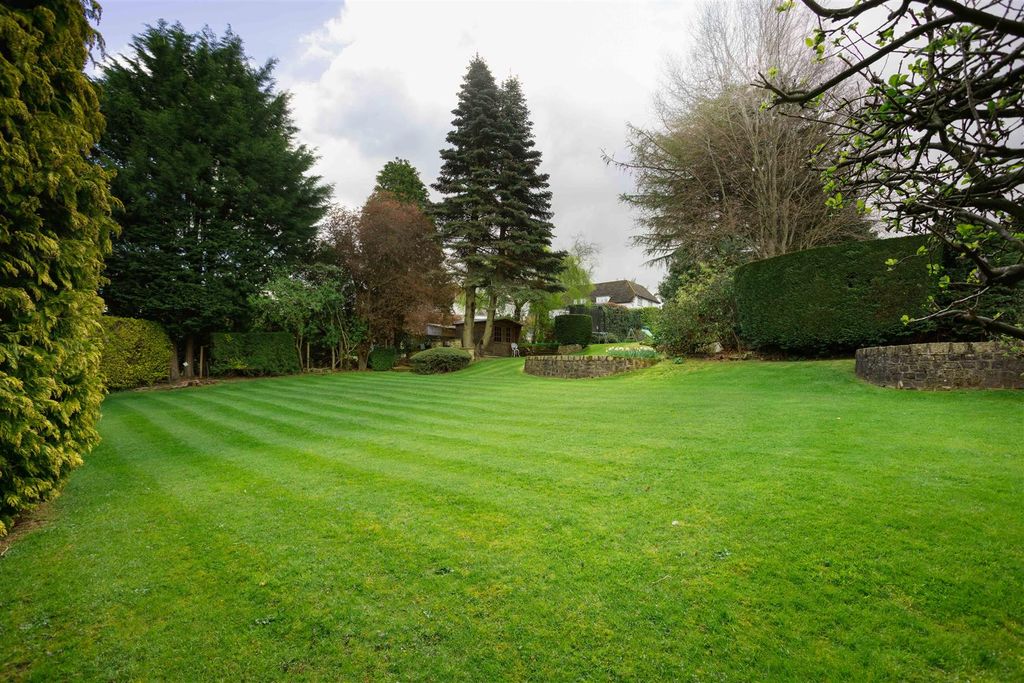 Property photo 2 of 16 00029.Jpg