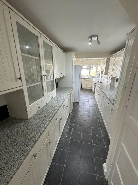 Property photo 3 of 13 Gallery