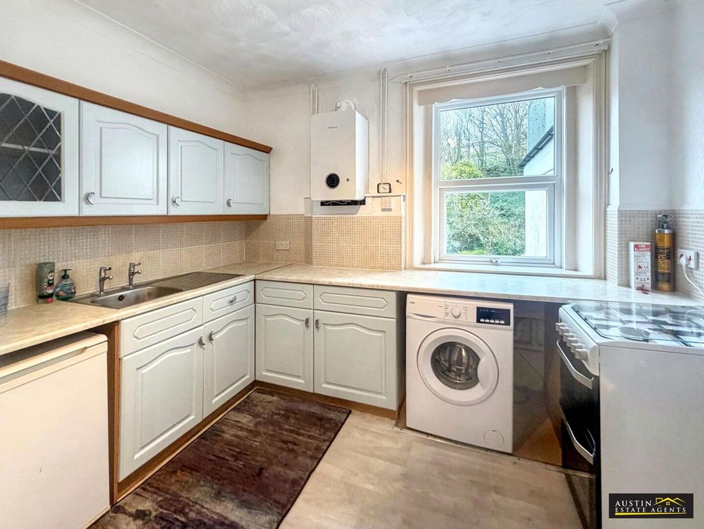 Additional image 5 of 1 bed flat for saleVentnor Road, Portland, Dorset DT5