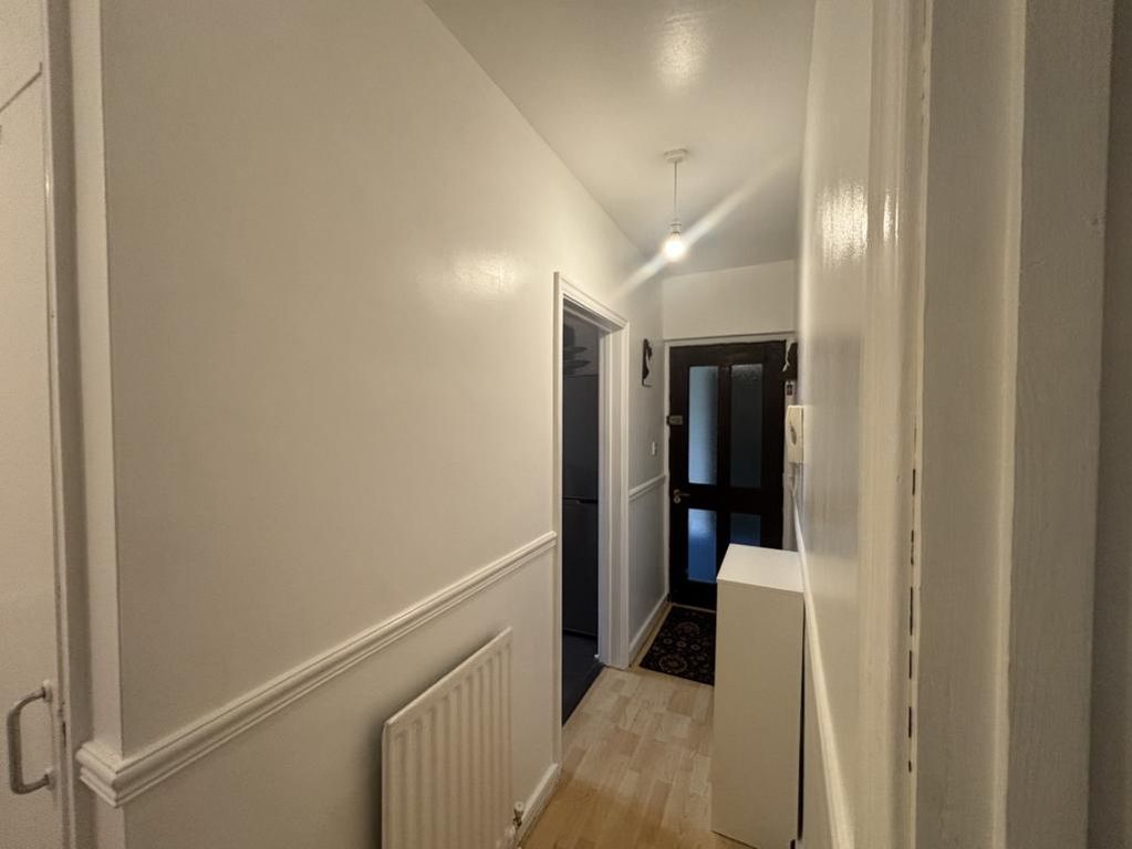 Property photo 2 of 7 Reception Hallway