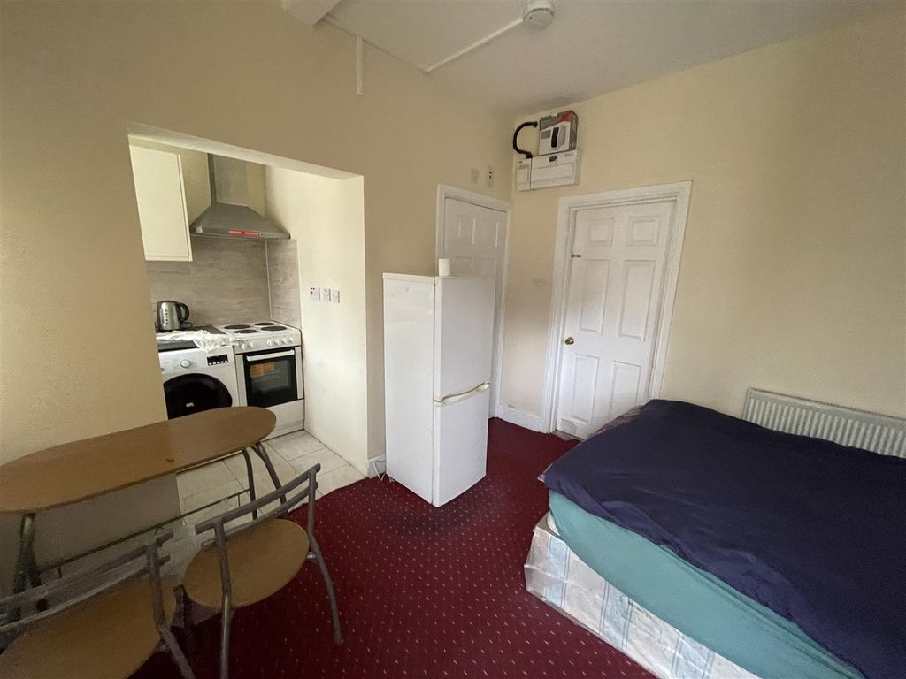 Property photo 2 of 5 Img_8518.Jpg