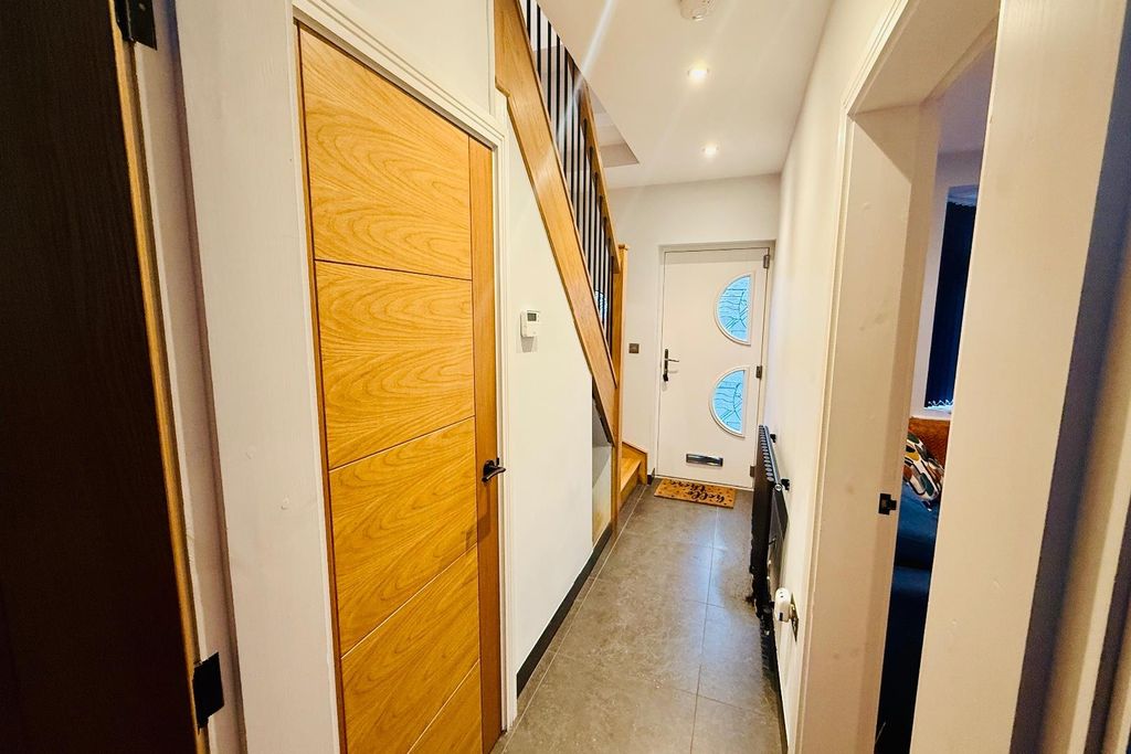 Property photo 3 of 27 Img_5479.Jpeg