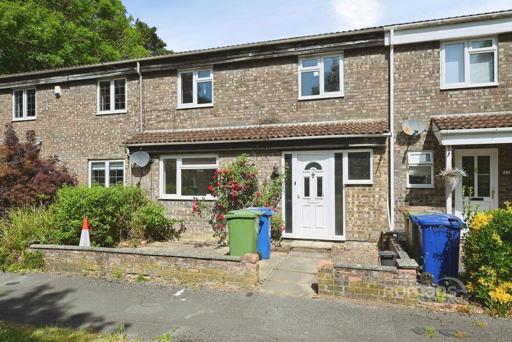 Property photo 1 of 18 Pbox-Img.Jpg
