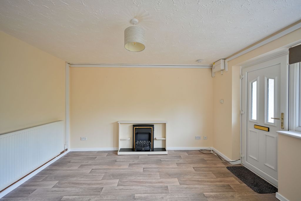 Property photo 2 of 9 Lounge