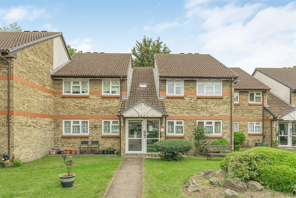 Property photo 1 of 15