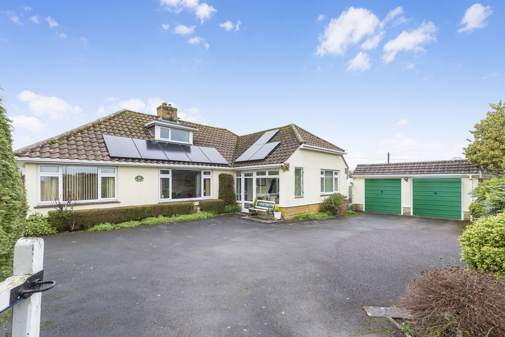 Property photo 1 of 22