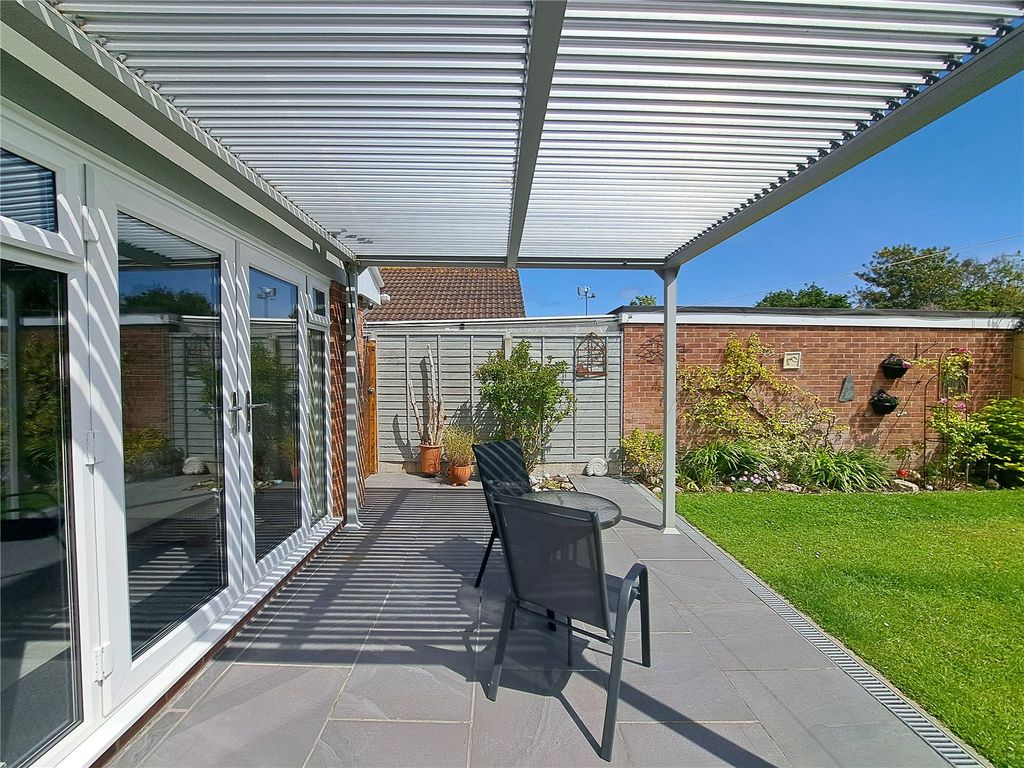 Property photo 3 of 25 Patio And Pergola