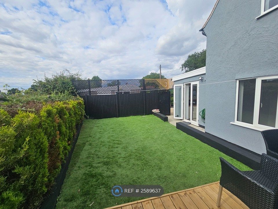 Property photo 2 of 15