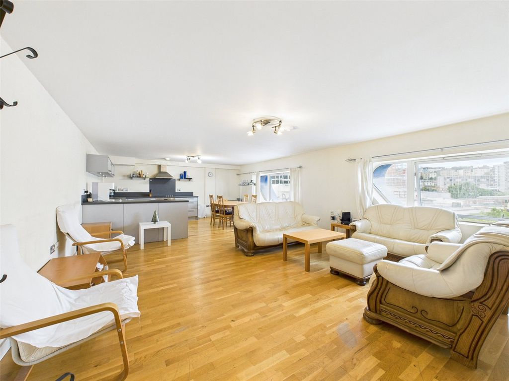 Property photo 1 of 13 Picture No. 01
