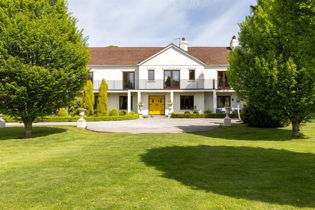 Property photo 3 of 79 Buddileighfarm-4.Jpg