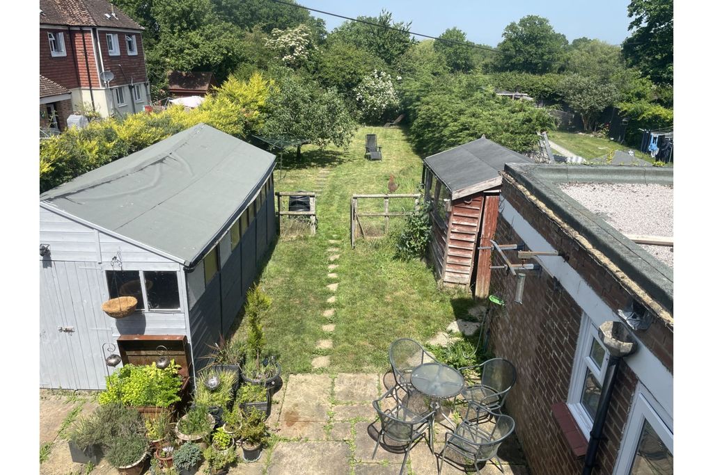 Property photo 3 of 21