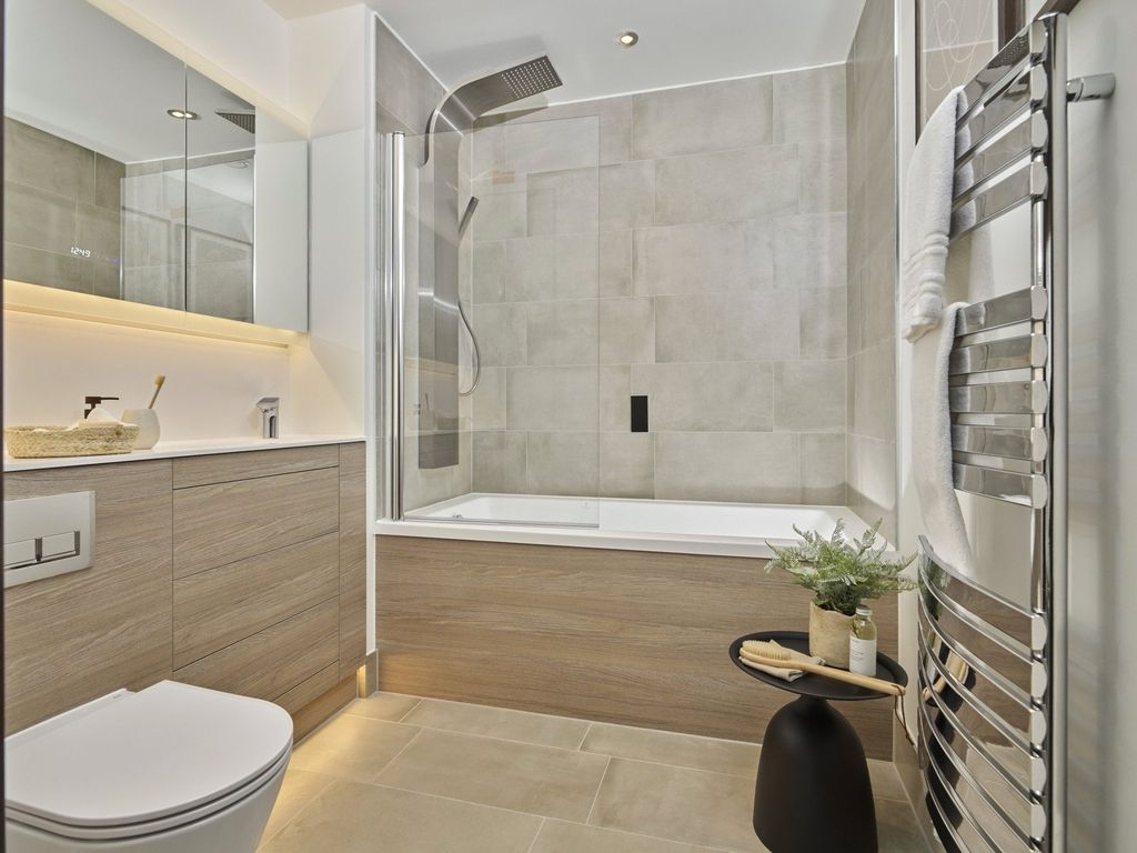 Property photo 3 of 11 Picture No. 10