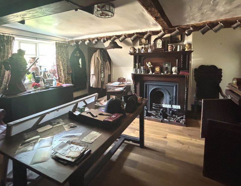 Property photo 3 of 28 Photo 4