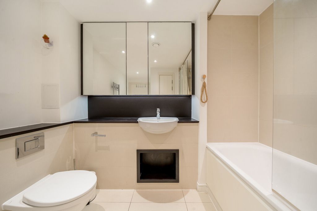 Property photo 3 of 12 1488999-4-6A4E52A...
