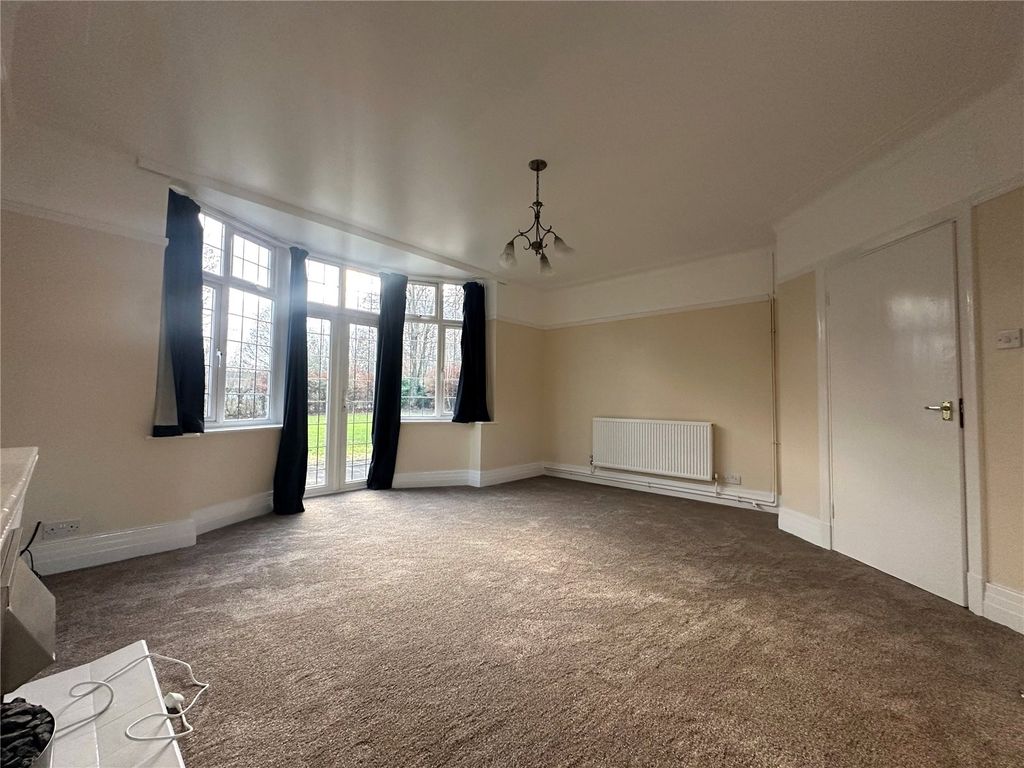 Property photo 2 of 12 Picture No. 02