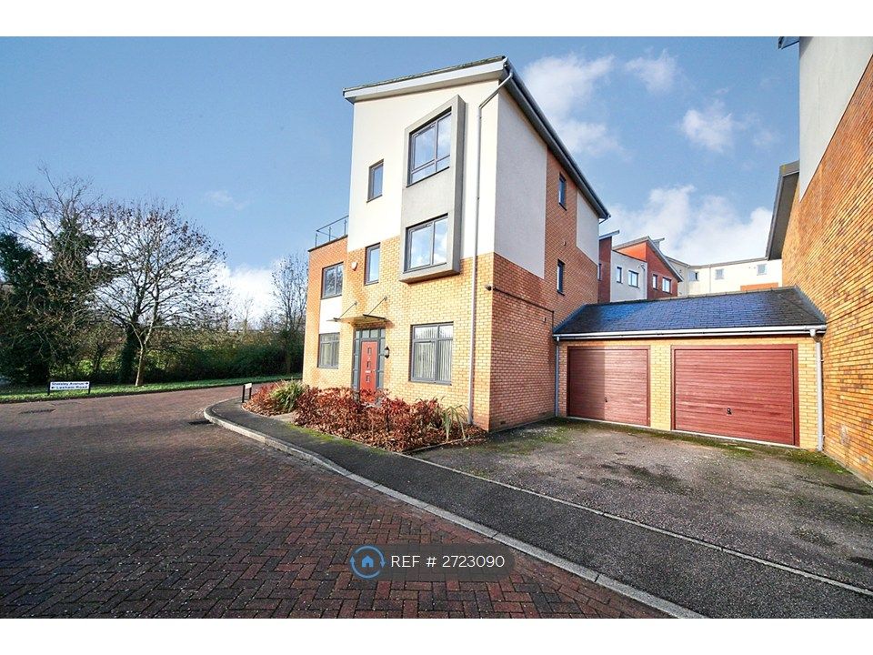 Property photo 2 of 33