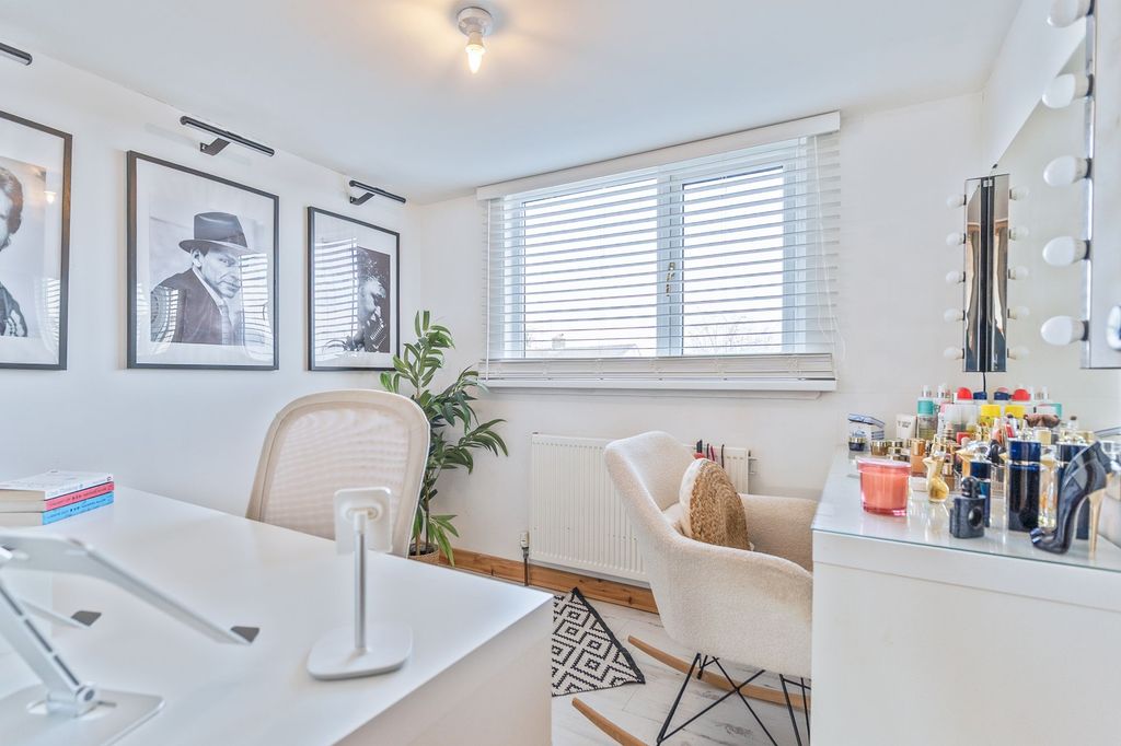 Additional image 25 of 4 bed semi-detached house for saleEastfield Road, Caerleon NP18