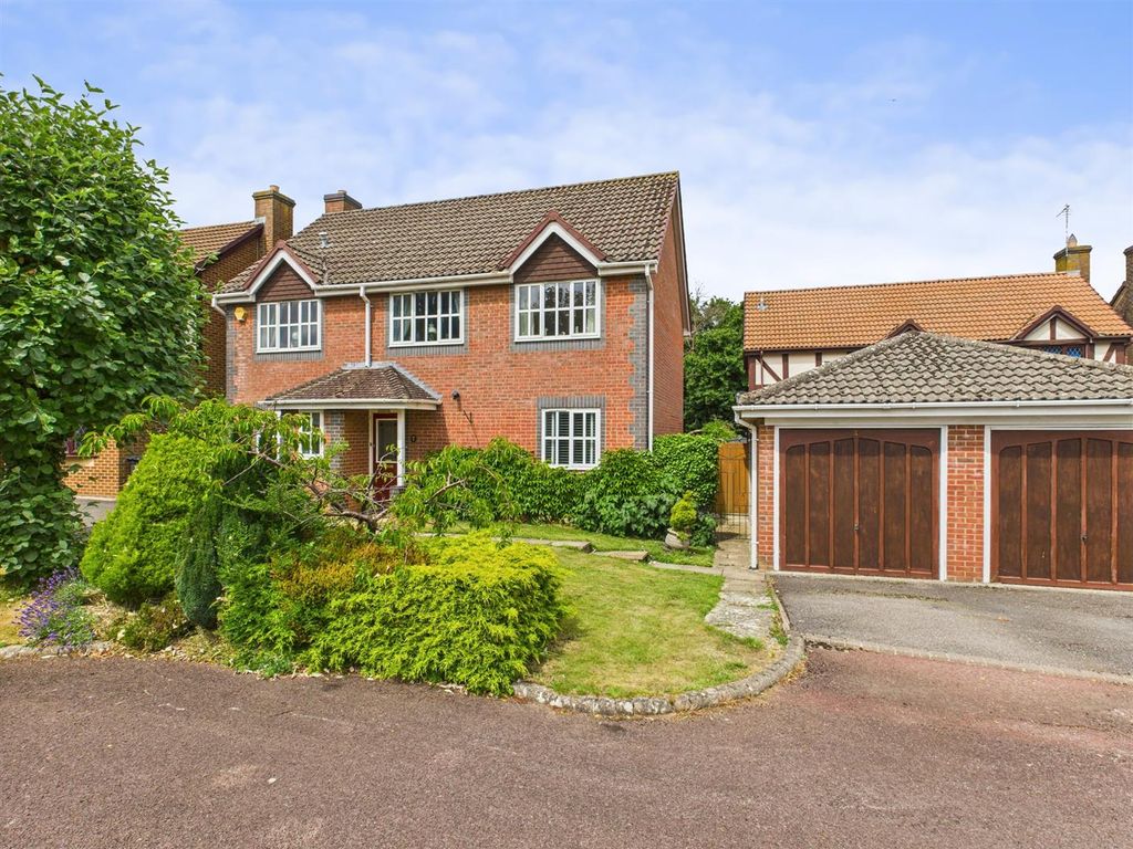 Property photo 1 of 21